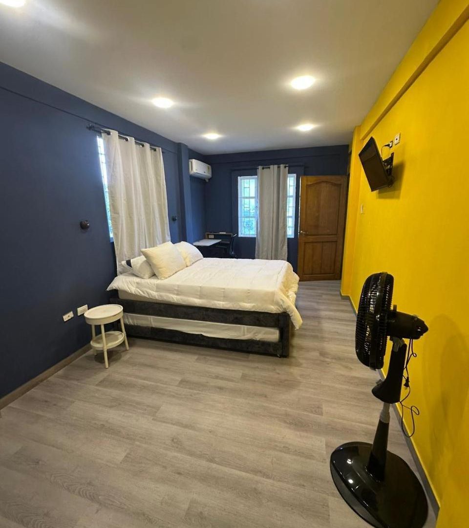 Comfort Planta Con Cocina Barrio Bosque *