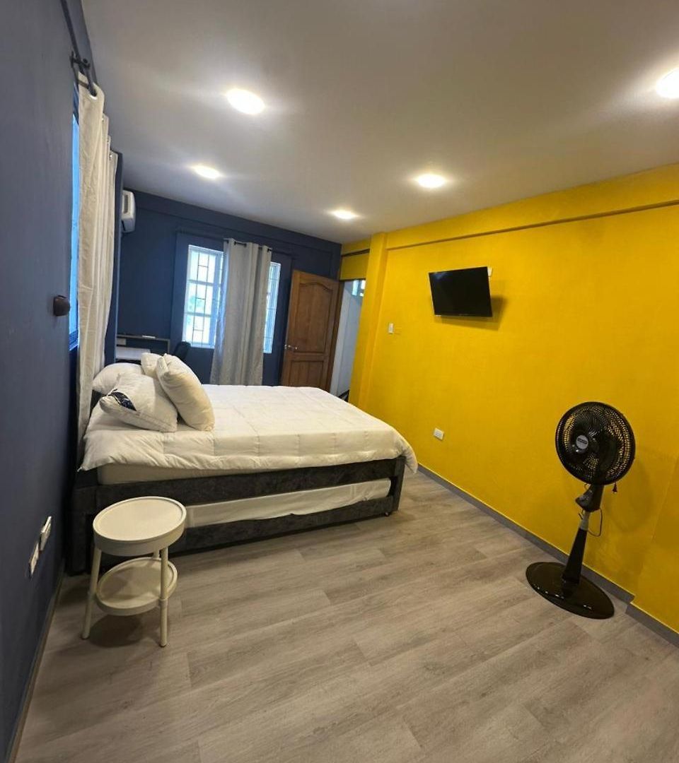 Comfort Planta Con Cocina Barrio Bosque Apartamento