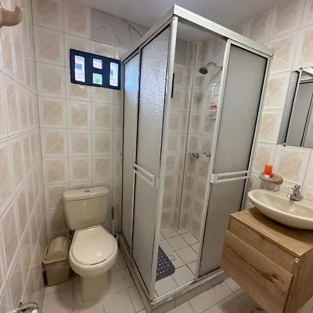 Comfort Planta Con Cocina Barrio Bosque Apartamento *